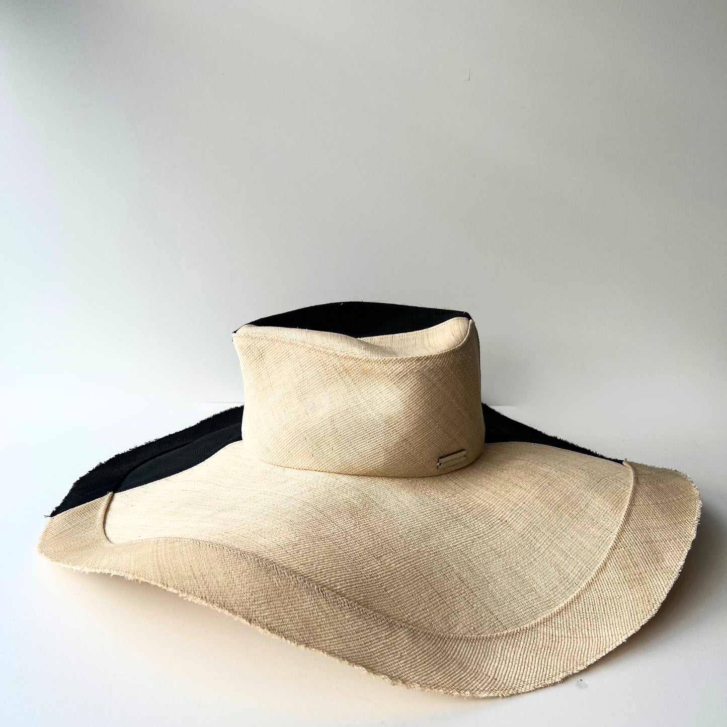 Claude Sun Hat: Black and White Duo