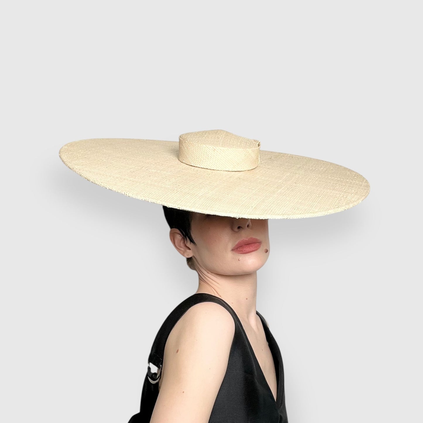 Soleil Boater: Natural Raffia