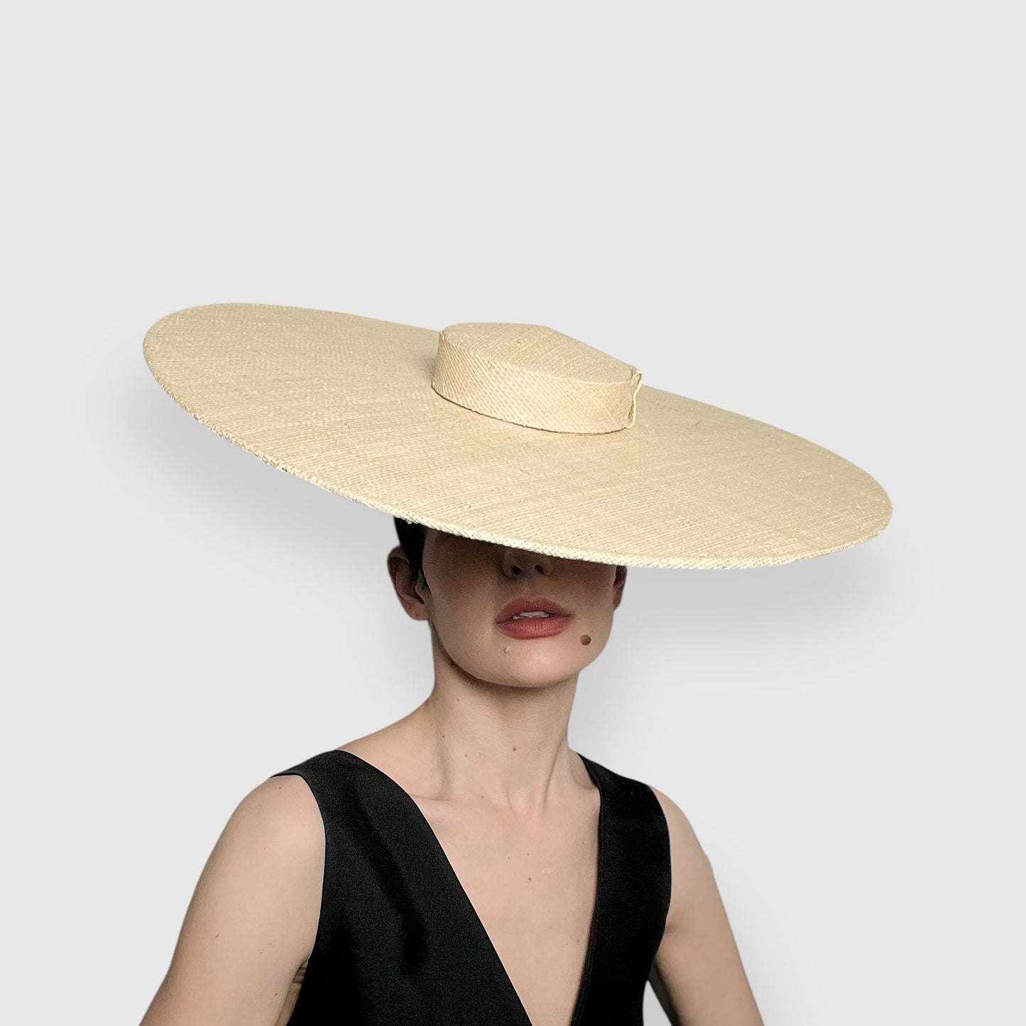 Soleil Boater: Natural Raffia