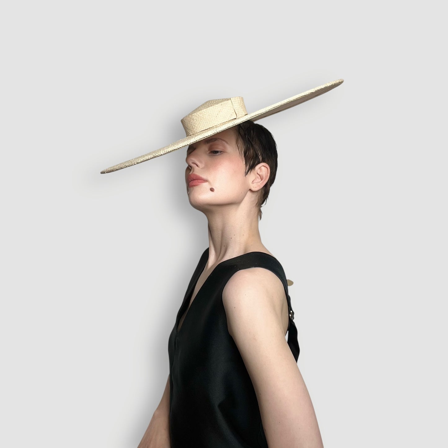 Soleil Boater: Natural Raffia