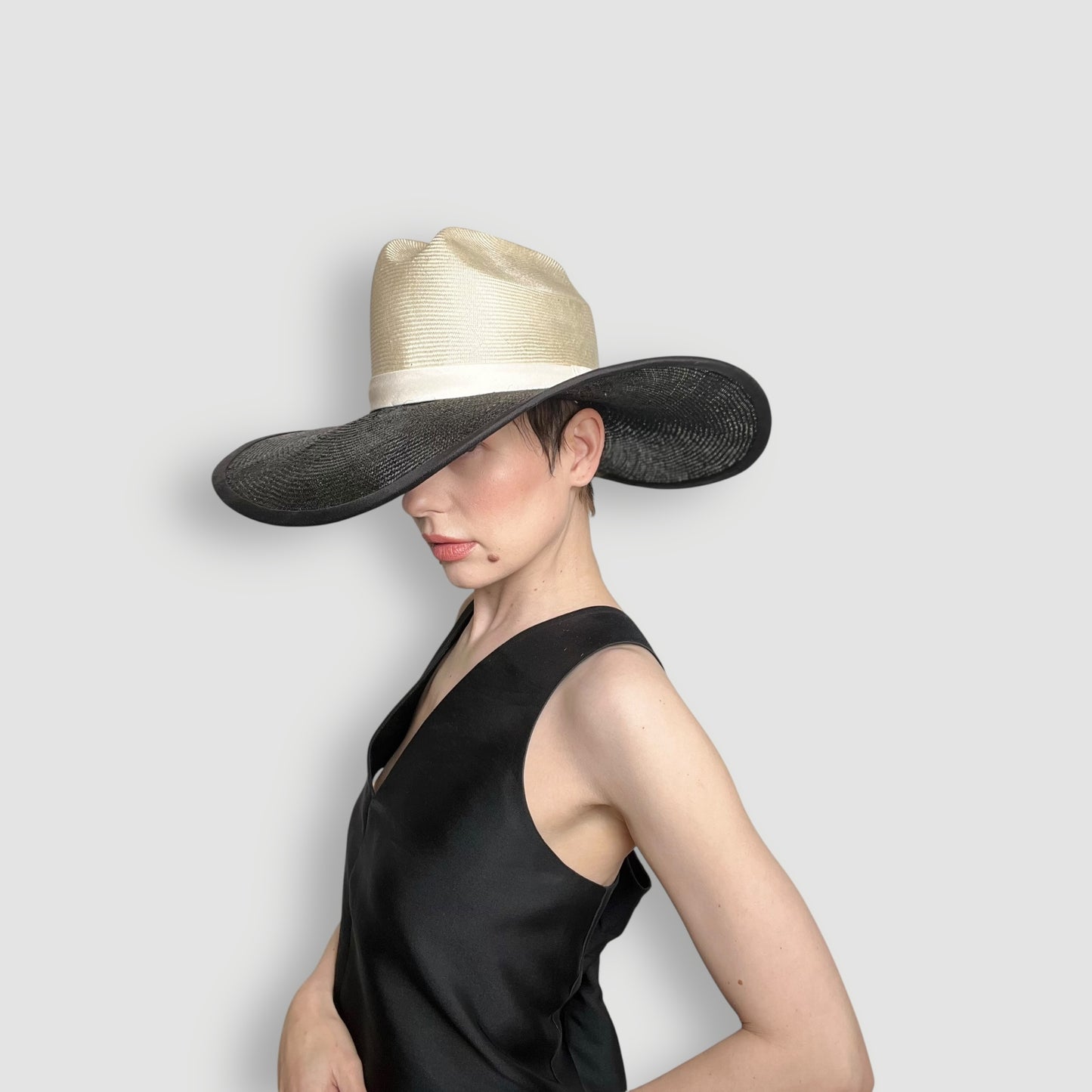 Raphael Hat: Off White with Black
