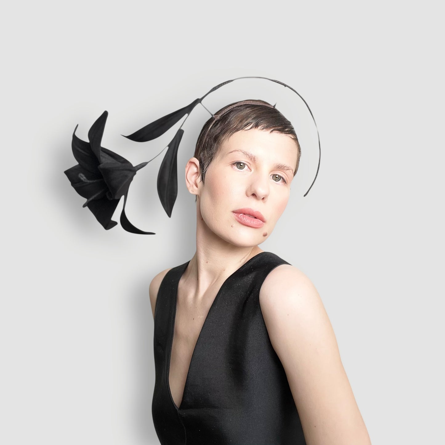 Wray Lily Headband- Black