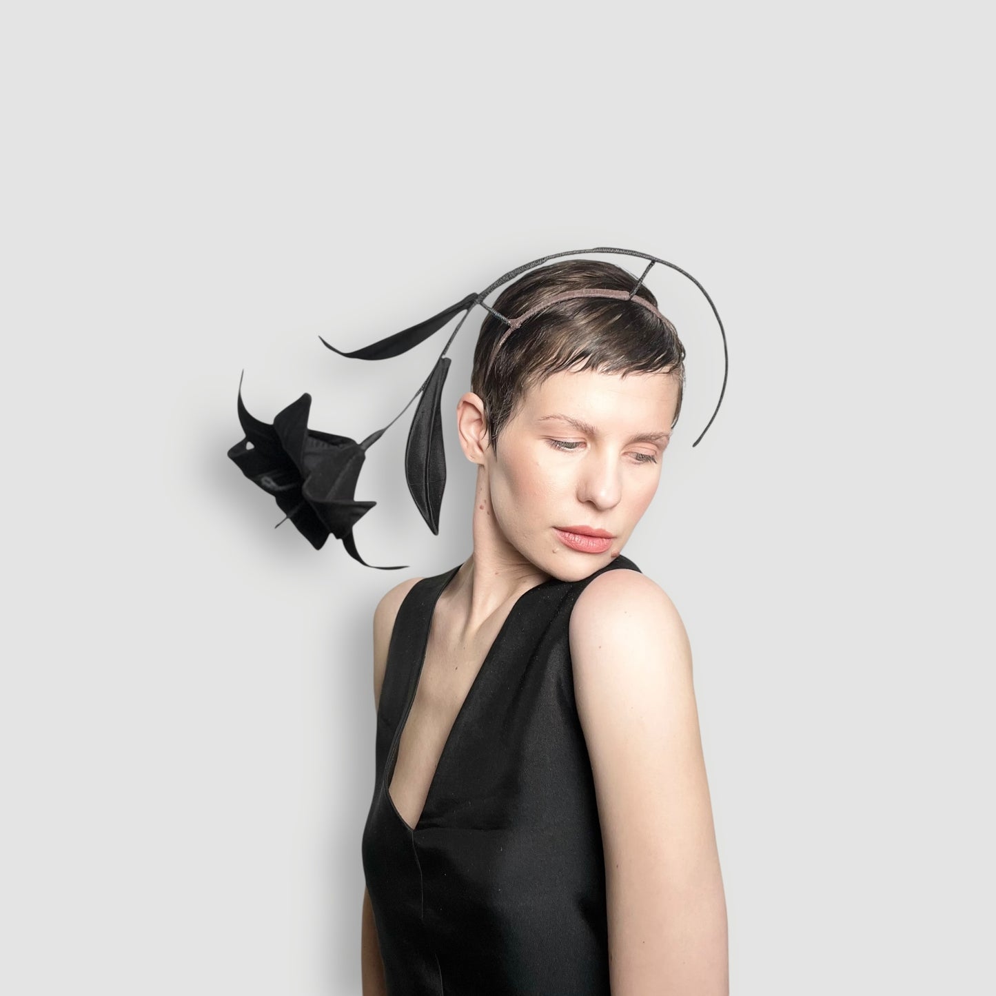 Wray Lily Headband- Black