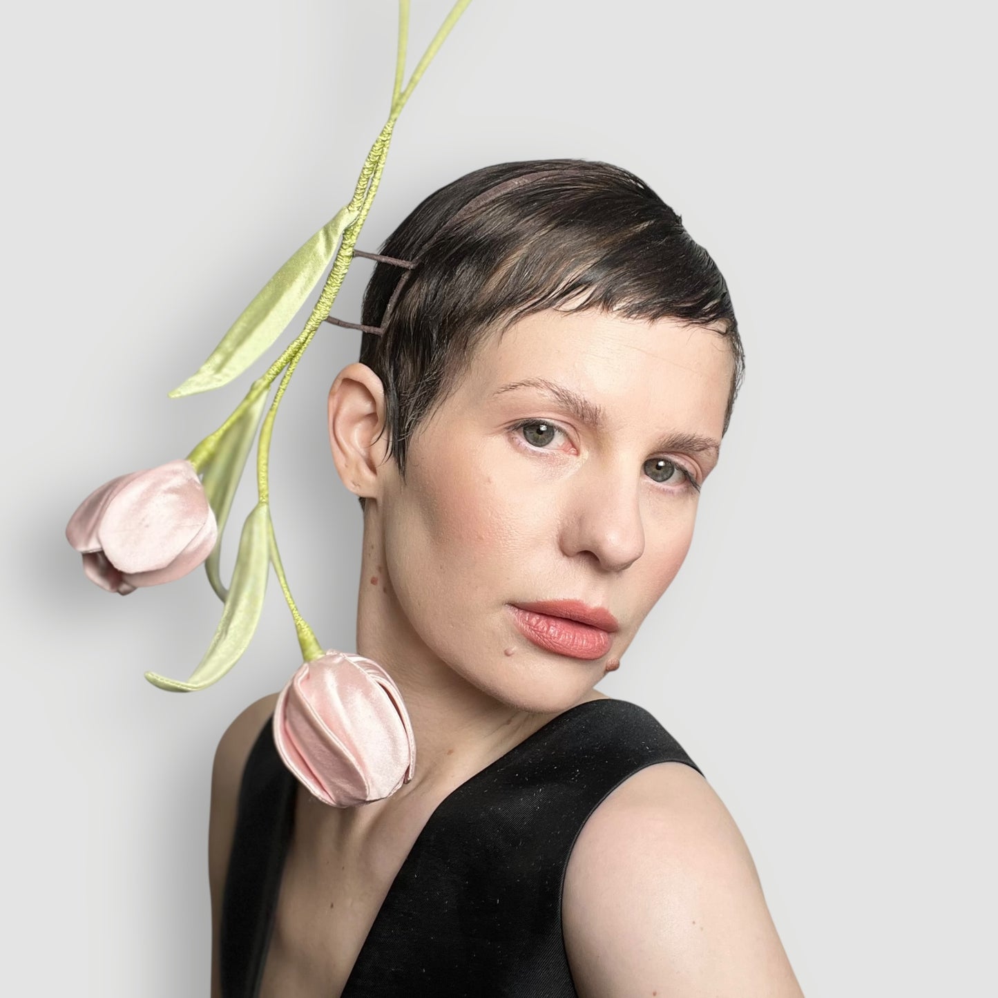 Yves Tulip Headband: Soft Pink