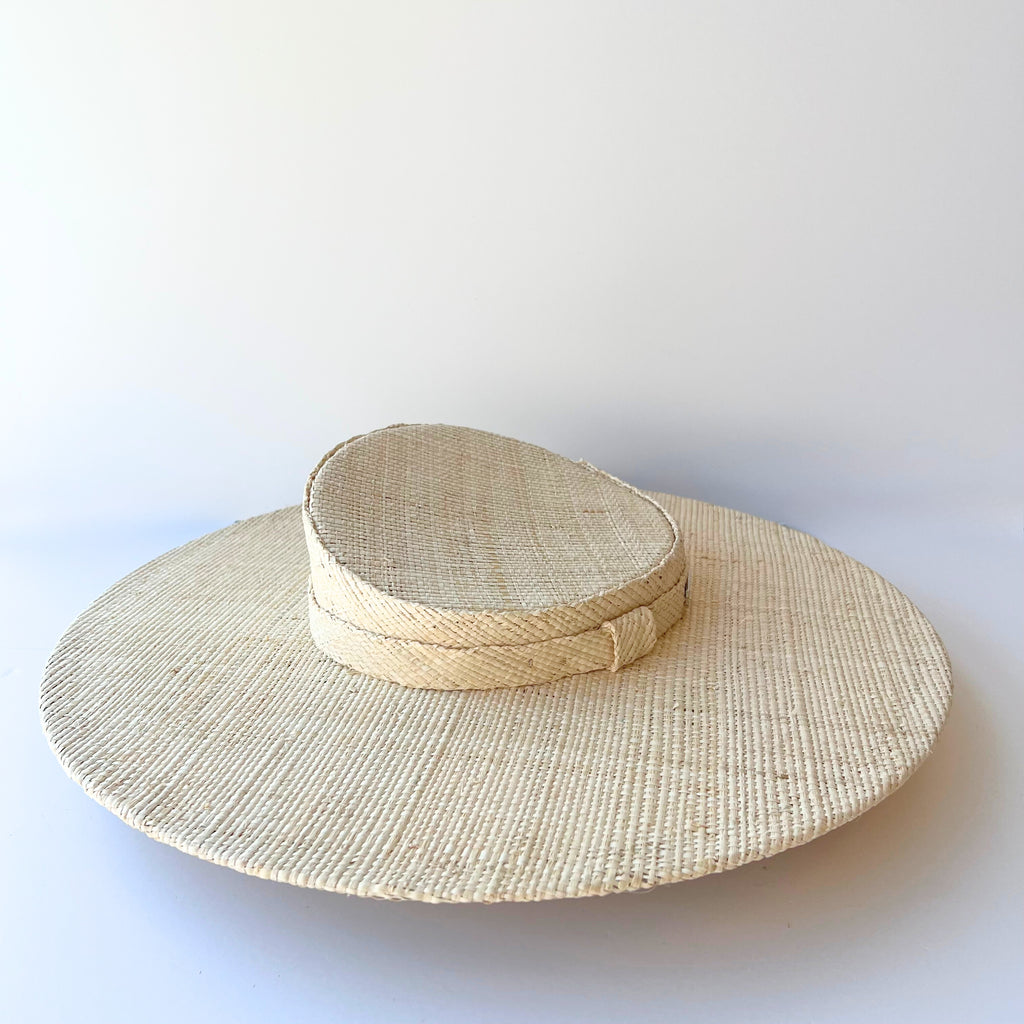 Pierre Puzzle Boater: Raffia