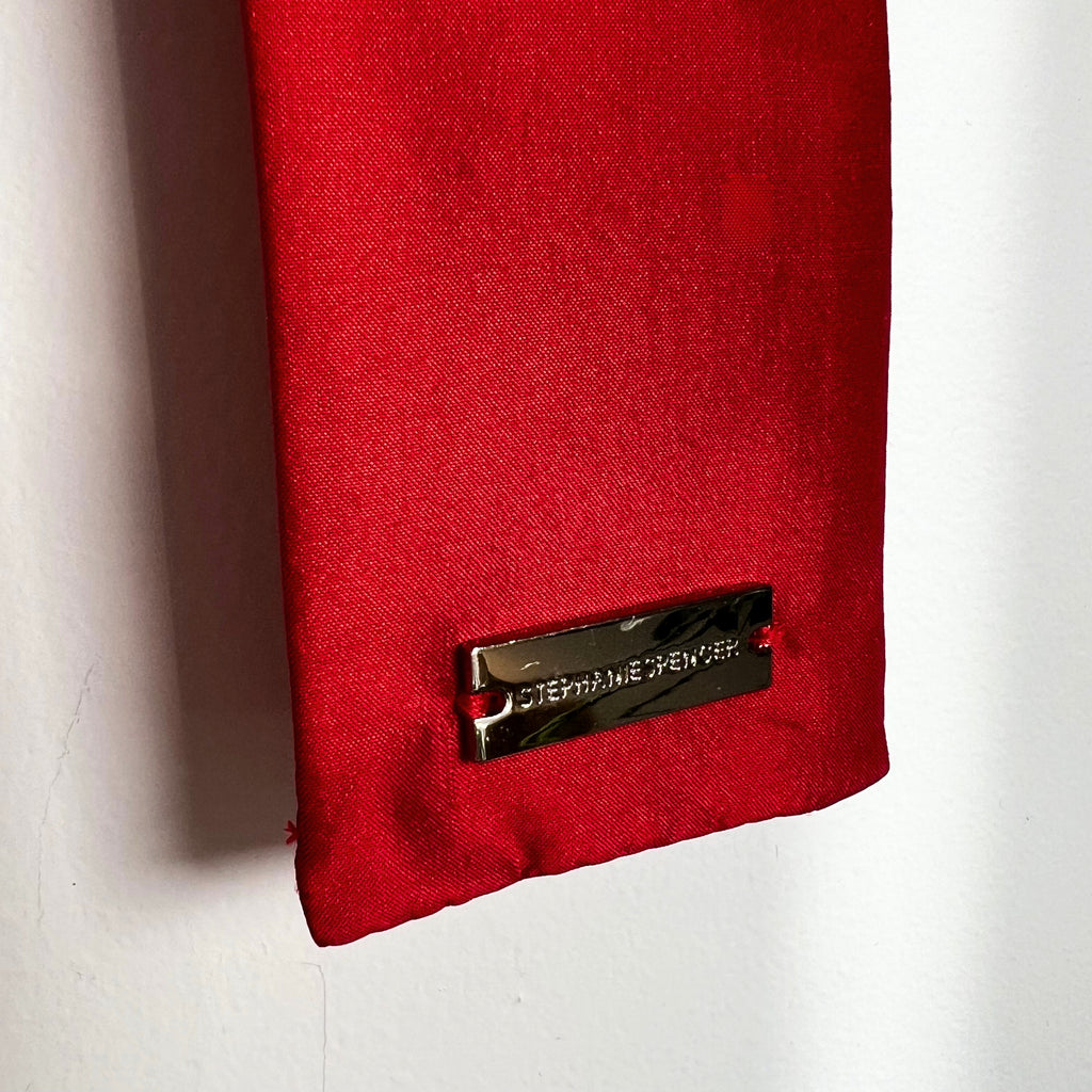 Murphy Bow: Red