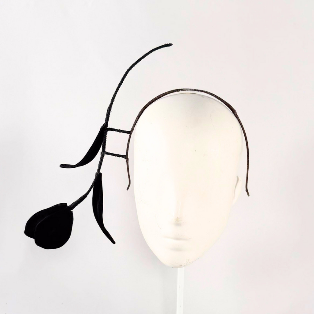 Henri Tulip Headband: Black