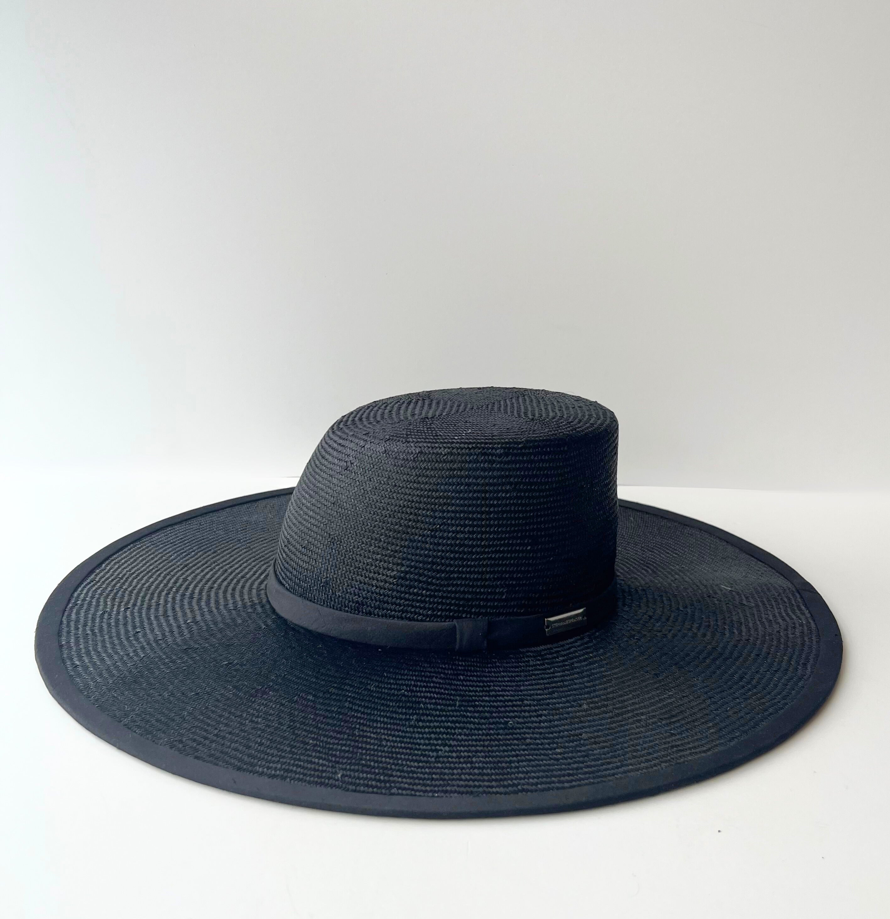 Octavia Hat: Black