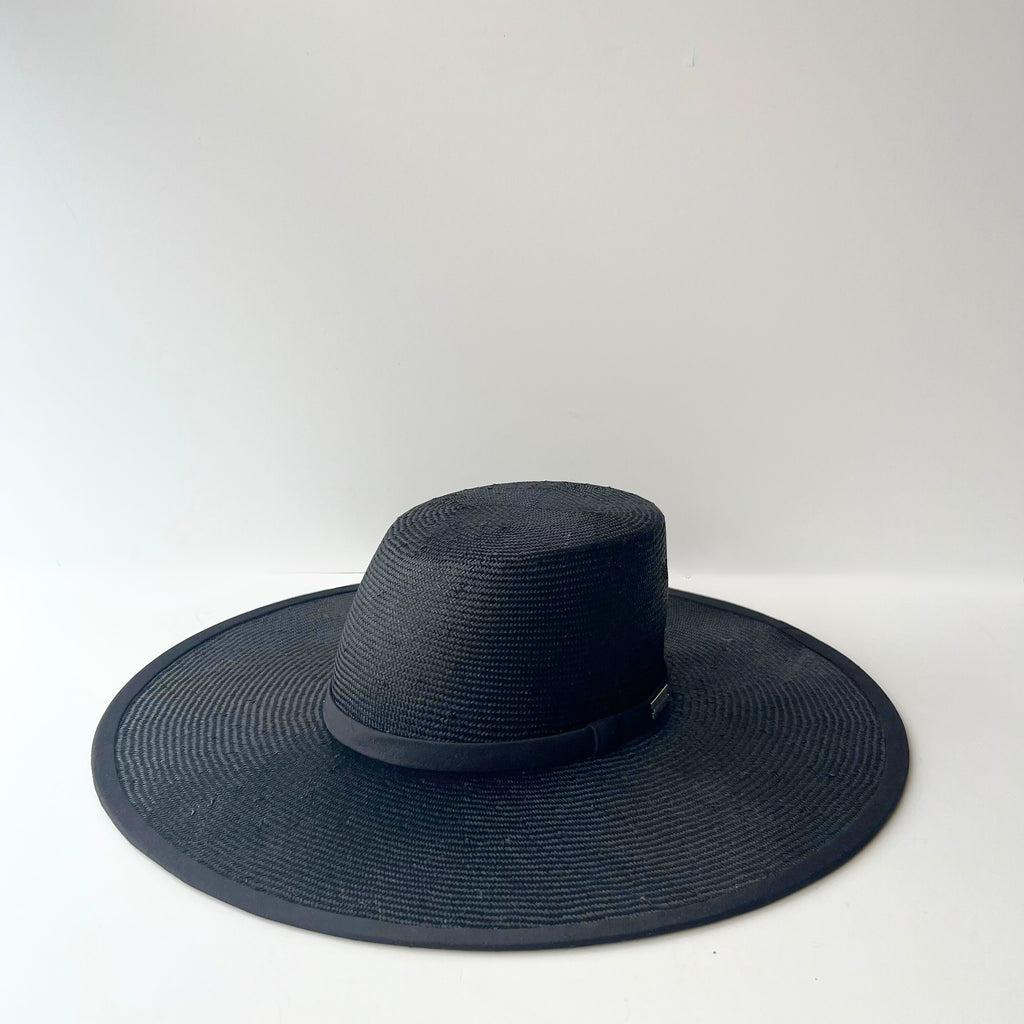 Octavia Hat: Black
