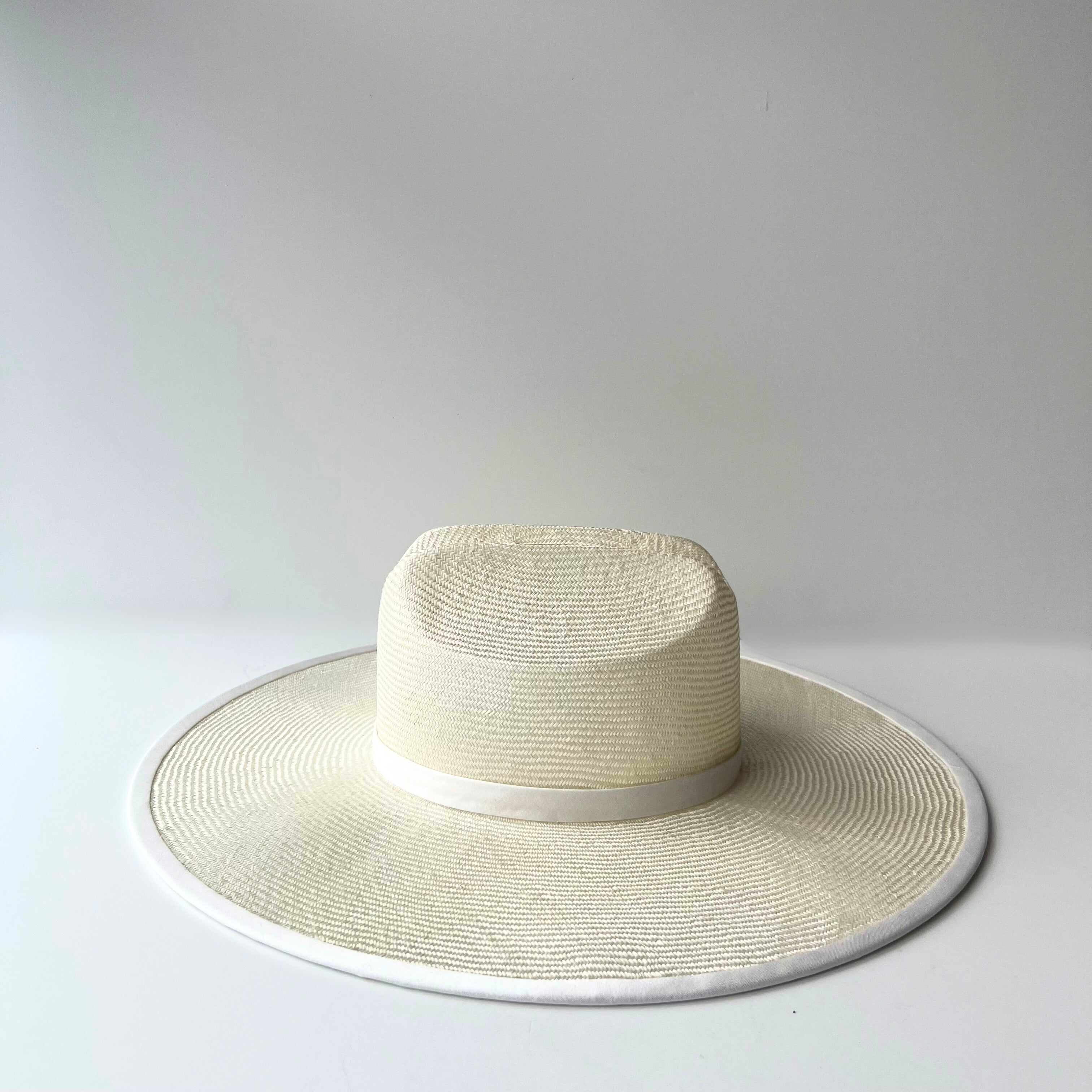 Baker Hat: White