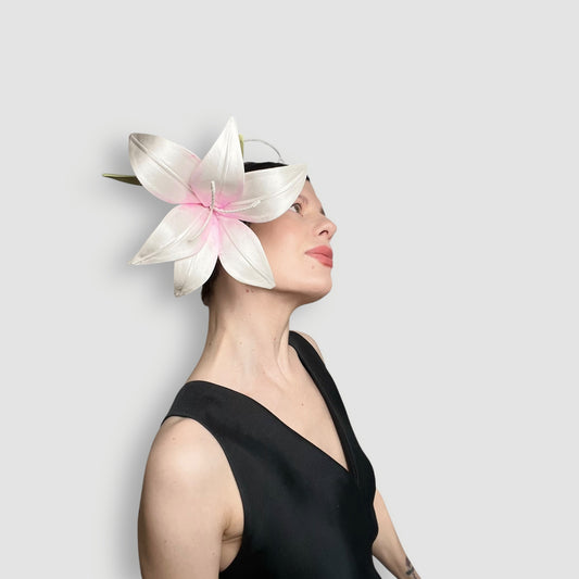 Wray Lily Headband- White
