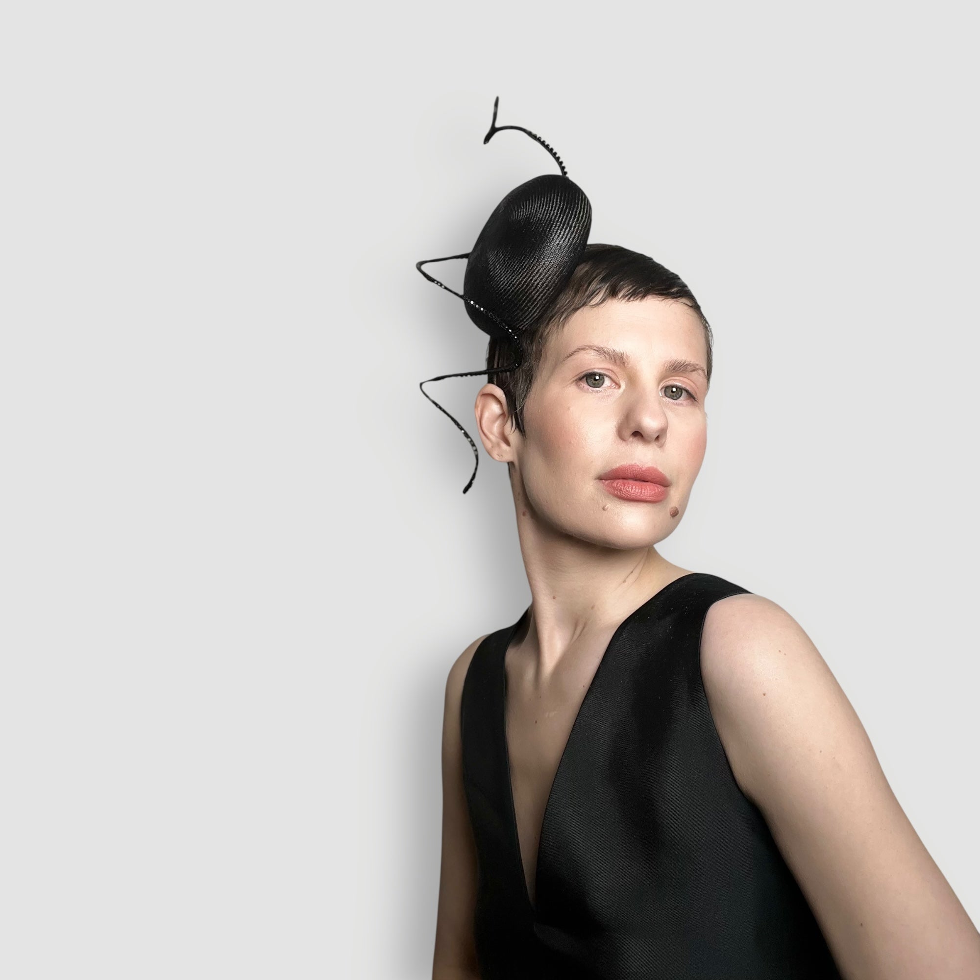 Astra Button- Black